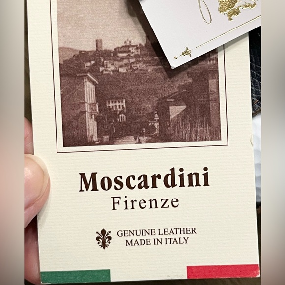 Gorgeous NWT Moscardini Firenze Genuine Leather tee and golf ball case. - Picture 7 of 9